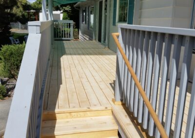 Deck-railings-stairs